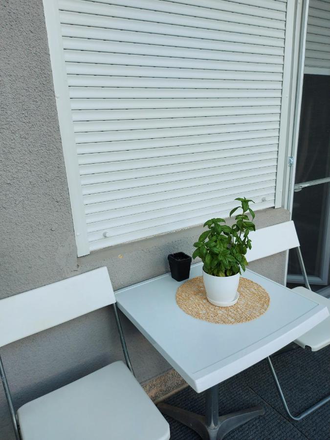 Makabo-Apartment In House Skopie Exterior foto