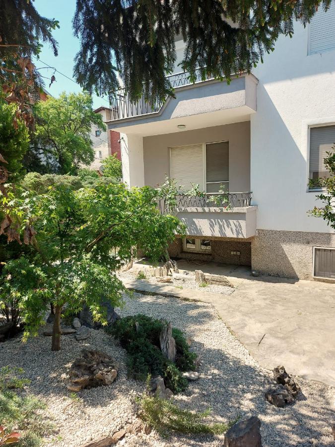 Makabo-Apartment In House Skopie Exterior foto